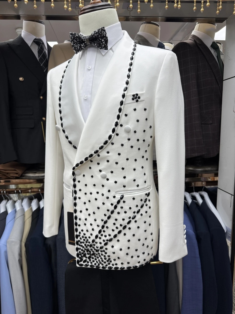 Setelan Jas Pria Putih 2 Poton - Men Formal Wear Black And White ulasan dan harga