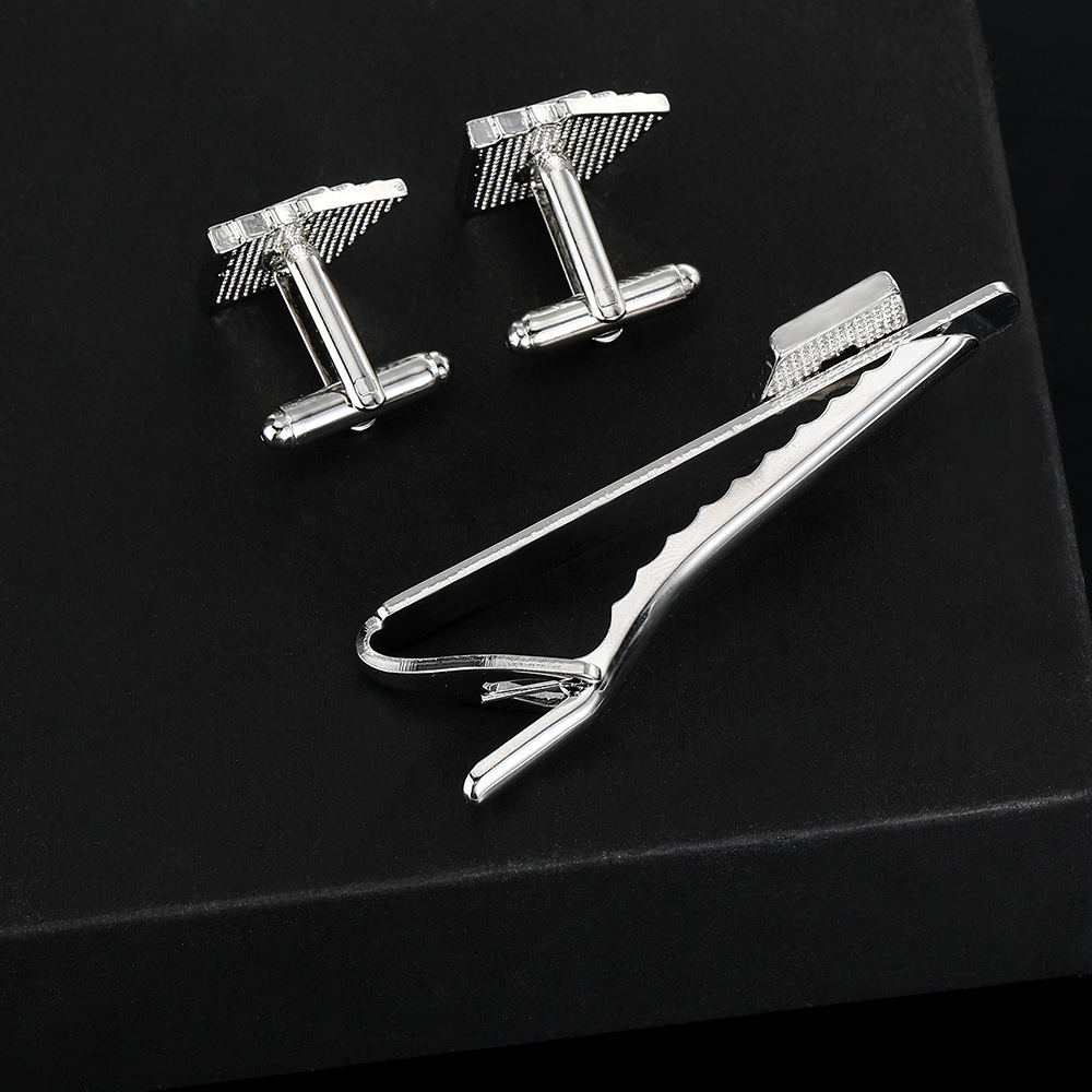 Klip Dasi Kartu Poker Kreatif  - Tie Bar Clip ulasan dan harga